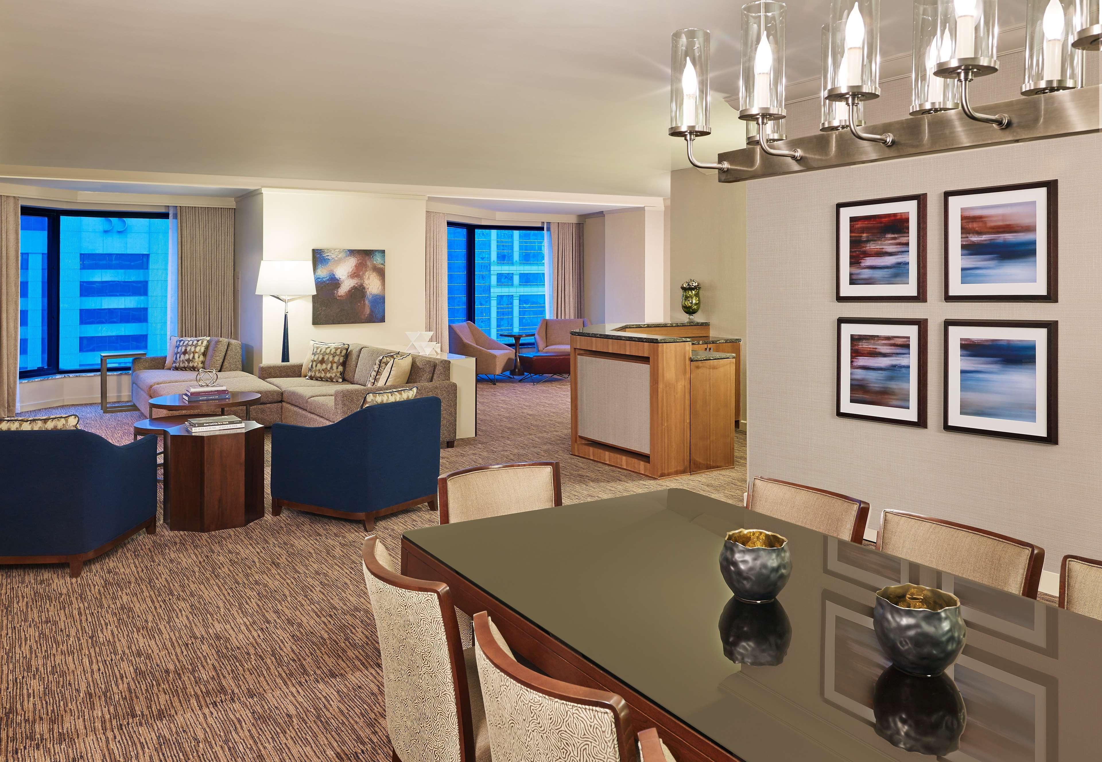 The Westin Chicago River North Экстерьер фото
