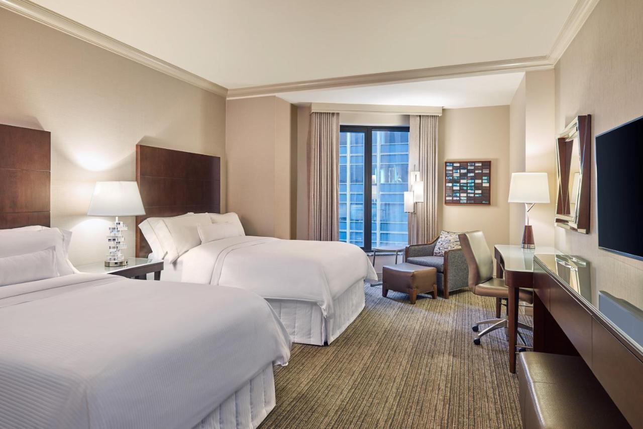 The Westin Chicago River North Экстерьер фото